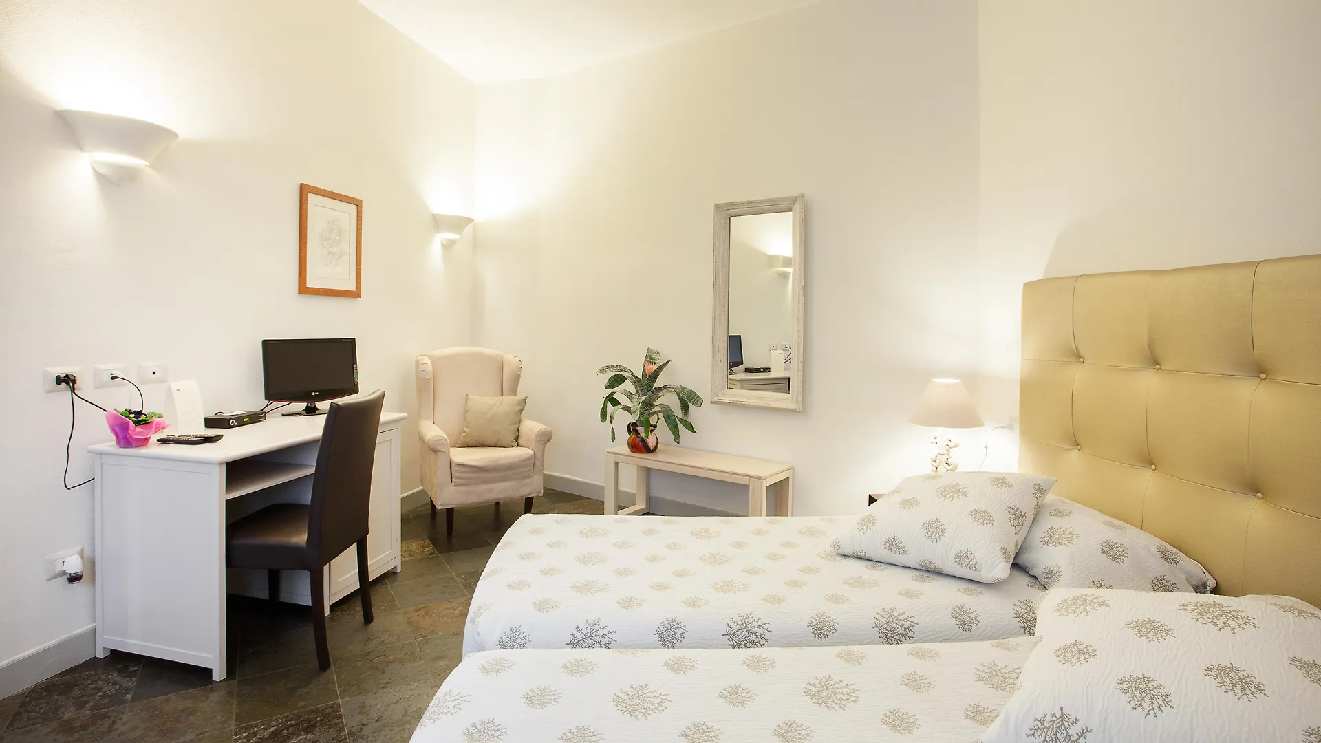 Hotel Maison Tresnuraghes 3*,